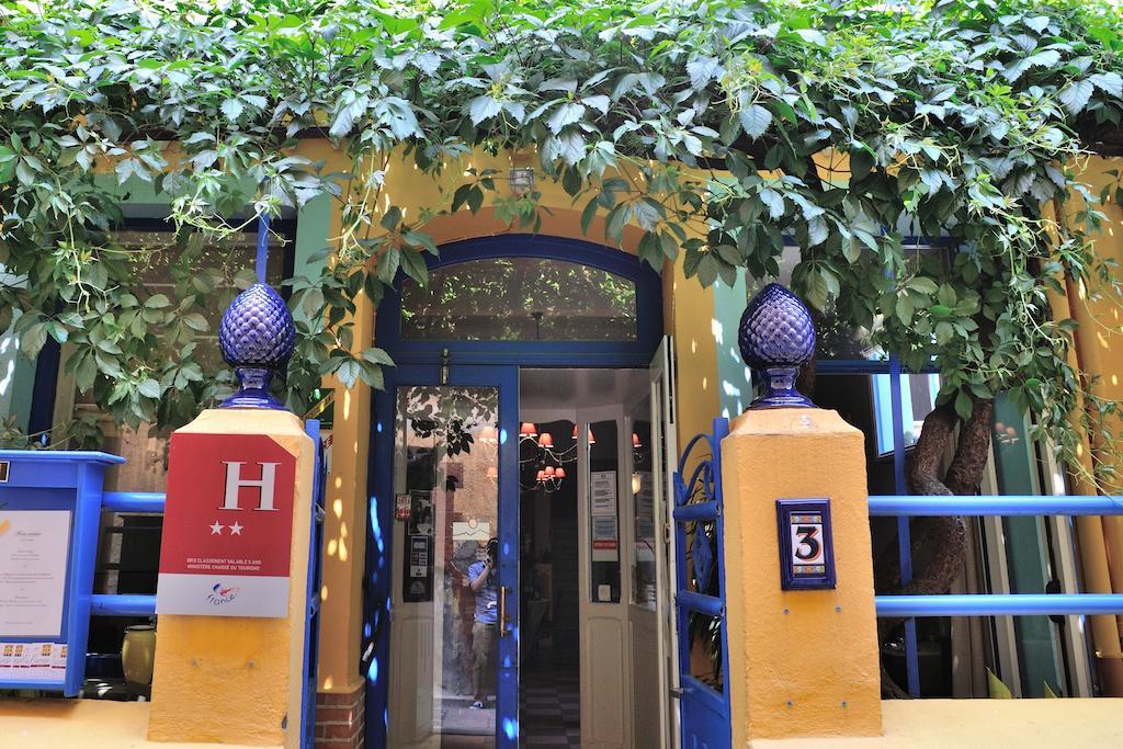 Hotel Restaurant Cortie Thuir Exterior foto